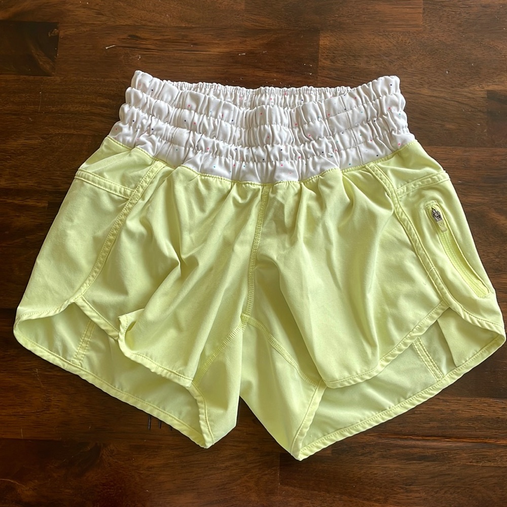 NEON YELLOW LULULEMON SHORTS WITH CONFETTI WAISTBAND